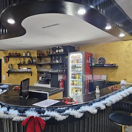 Annis M&p Hotel